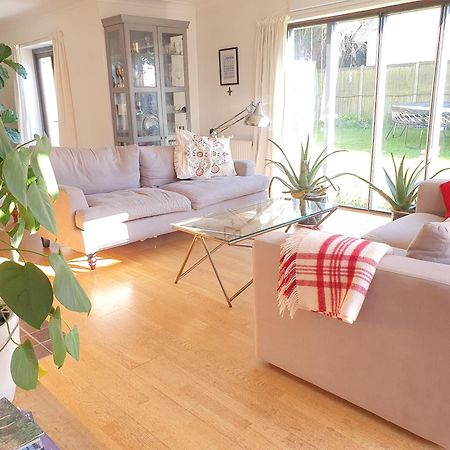 Villa Island Retreat With Hottub à West Mersea Extérieur photo